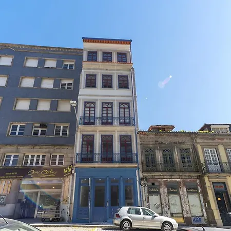 Апартаменты Lovelystay-modern Loft Center Порту