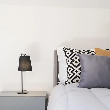 Lovelystay-modern Loft Center Lejlighed Porto